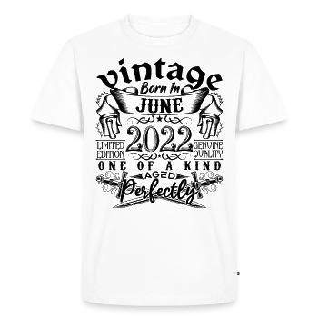 Anniversaire 2022 Juin 2022 ! né en June 2022 - T-shirt Premium bio Homme - blanc - Devant - Nico (187cm)