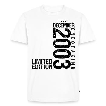 Anniversaire Décembre 2003 Décembre né en December - T-shirt Premium bio Homme - blanc - Devant - Nico (187cm)