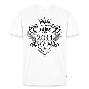anniversaire Juin 2011 Juin anniversaire 2011 - T-shirt Premium bio Homme - blanc - Devant - Nico (187cm)