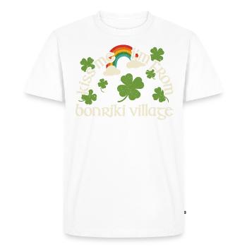 Kiss Me - St. Patrick's Day Bonriki Village - Men's Premium Organic T-Shirt - white - Front - Nico (187cm)
