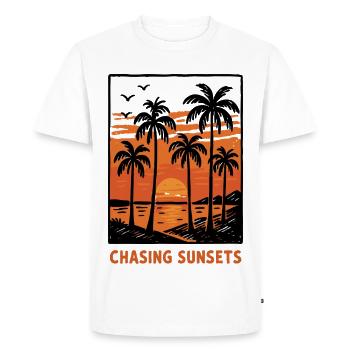 Chasing Sunset – Lifestyle Design Sonnenuntergang - Men's Premium Organic T-Shirt - white - Front - Nico (187cm)