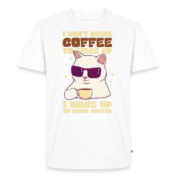 Je ne bois pas de café pour me réveiller - T-shirt Premium bio Homme - blanc - Devant - Nico (187cm)