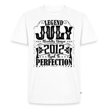 Juillet 2012. Cadeau d'Anniversaire juillet 2012. - T-shirt Premium bio Homme - blanc - Devant - Nico (187cm)