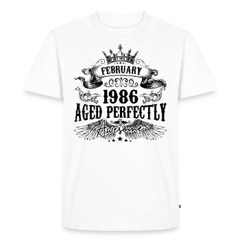 1986 | February Aged Perfectly 1986 birthday gift - Men's Premium Organic T-Shirt - white - Front - Nico (187cm)
