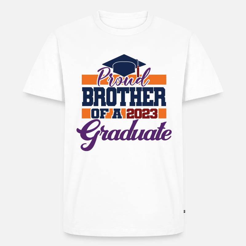 Stolzer Bruder eines Abschlussgeschenks 2023 - Männer Premium Bio T-Shirt - Weiß
