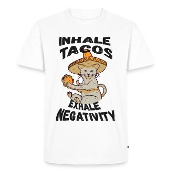 Inhalez des tacos, expirez la négativité - T-shirt Premium bio Homme - blanc - Devant - Nico (187cm)