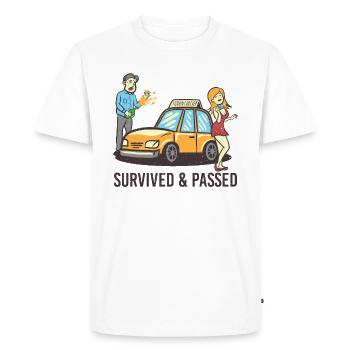 Driving instructor student survived & passed driving school - Men's Premium Organic T-Shirt - white - Front - Nico (187cm)