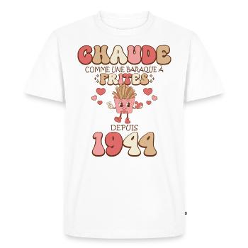 Baraque À Frites 1944 Femme Anniversaire 80 Ans - T-shirt Premium bio Homme - blanc - Devant - Nico (187cm)