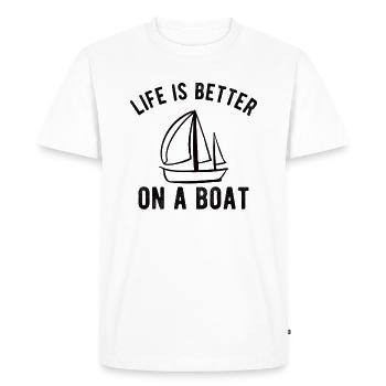 BATEAU: La vie est meilleure sur un bateau - T-shirt Premium bio Homme - blanc - Devant - Nico (187cm)