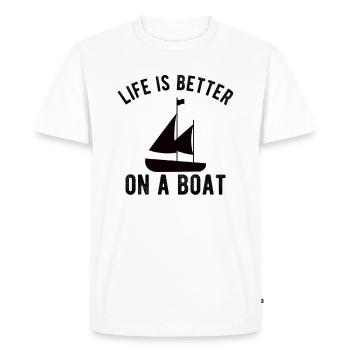 BATEAU: La vie est meilleure sur un bateau - T-shirt Premium bio Homme - blanc - Devant - Nico (187cm)