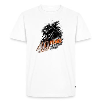 VTT - 40e anniversaire - T-shirt Premium bio Homme - blanc - Devant - Nico (187cm)
