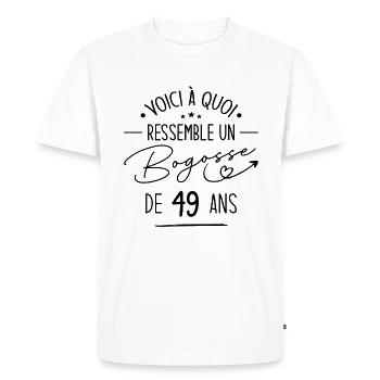 Bogosse 49 ans Cadeau Humour Anniversaire 49 ans - T-shirt Premium bio Homme - blanc - Devant - Nico (187cm)
