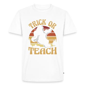 Trick Or Teach Halloween Teacher - Men's Premium Organic T-Shirt - white - Front - Nico (187cm)
