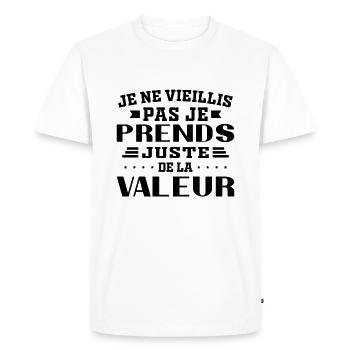 I'm not getting old, I'm just increasing in value - Men's Premium Organic T-Shirt - white - Front - Nico (187cm)