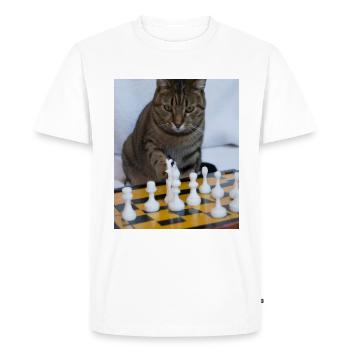 Le chat joue aux échecs - T-shirt Premium bio Homme - blanc - Devant - Nico (187cm)