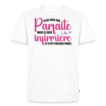 Je ne suis pas parfaite, je suis infirmière - T-shirt Premium bio Homme - blanc - Devant - Nico (187cm)