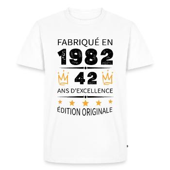 Made in 1982 Born in 1982 42 Years Anniversary - Men's Premium Organic T-Shirt - white - Front - Nico (187cm)