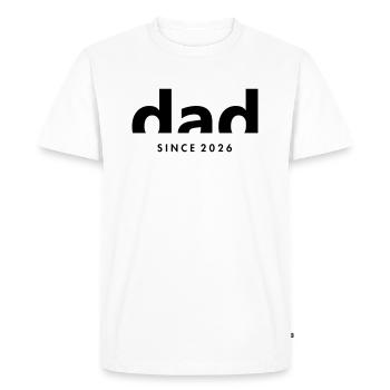 Papa 26 Papa Papa Bébé Papa 2026 Cadeau de fête des pères - T-shirt Premium bio Homme - blanc - Devant - Nico (187cm)