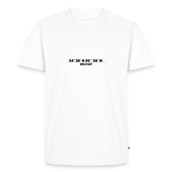 Coordonnées de Belfast - T-shirt Premium bio Homme - blanc - Devant - Nico (187cm)