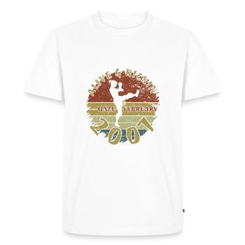 18. Geburtstag Alive and kickin since 02/2007 - Men's Premium Organic T-Shirt - white - Front - Nico (187cm)