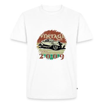 16ème Anniversaire - Classiques - Millésime depuis 04/2009 - T-shirt Premium bio Homme - blanc - Devant - Nico (187cm)