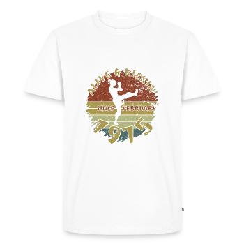 50. Geburtstag Alive and kickin since 02/1975 - Men's Premium Organic T-Shirt - white - Front - Nico (187cm)