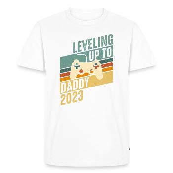 Niveau jusqu’au père 2023 - Grossesse Hommes - T-shirt Premium bio Homme - blanc - Devant - Nico (187cm)