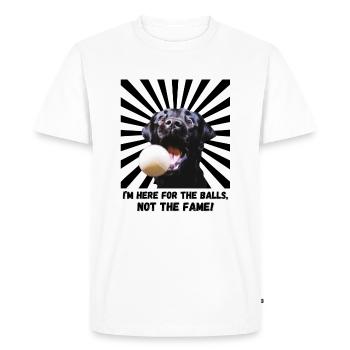 Je suis là pour les bals, pas pour la célébrité ! - T-shirt Premium bio Homme - blanc - Devant - Nico (187cm)