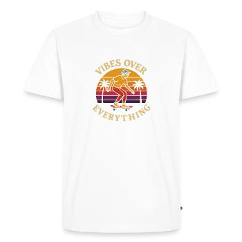 Des vibrations de skateur par-dessus tout - T-shirt Premium bio Homme - blanc - Devant - Nico (187cm)