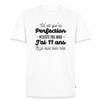 11 ans de perfection / cadeau anniversaire 11 ans - T-shirt Premium bio Homme - blanc - Devant - Nico (187cm)