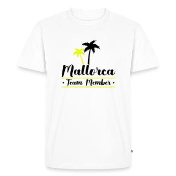 Mallorca Team Member - Men's Premium Organic T-Shirt - white - Front - Nico (187cm)