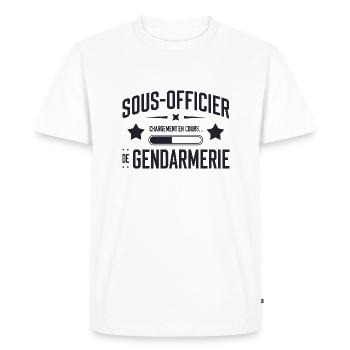 Sous officier de la gendarmerie chargement en - T-shirt Premium bio Homme - blanc - Devant - Nico (187cm)