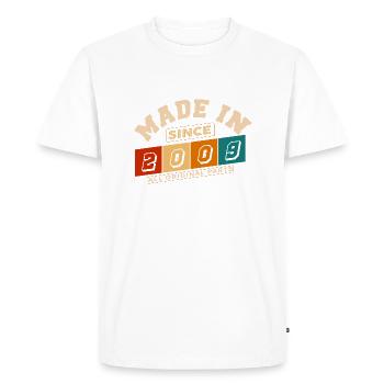 Made in 2009 anniversaire 15 ans - T-shirt Premium bio Homme - blanc - Devant - Nico (187cm)