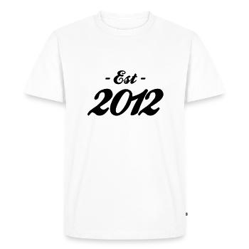 Birth - Established 2012 - Men's Premium Organic T-Shirt - white - Front - Nico (187cm)