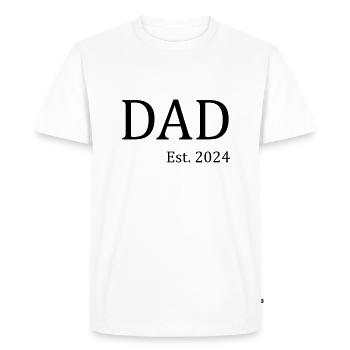 Dad Est. 2024 - Men's Premium Organic T-Shirt - white - Front - Nico (187cm)