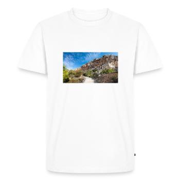 Formation rocheuse de Dingli près des falaises de Dingli, Malte - T-shirt Premium bio Homme - blanc - Devant - Nico (187cm)