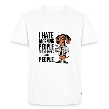 Premier teckel au café avec tasse à café - T-shirt Premium bio Homme - blanc - Devant - Nico (187cm)