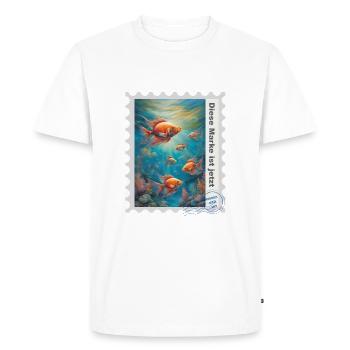 Illustration à l’aérographe « Fish 06 » DE - T-shirt Premium bio Homme - blanc - Devant - Nico (187cm)