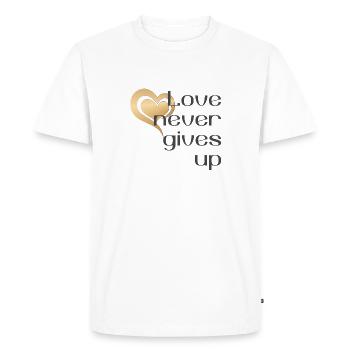 Christian Design Love Never Gives Up Bible Verse - Men's Premium Organic T-Shirt - white - Front - Nico (187cm)