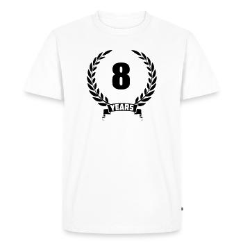 Lauwerkrans 8 years with number and banner year - Men's Premium Organic T-Shirt - white - Front - Nico (187cm)