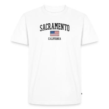 Sacramento California USA Graphic with Flag - Men's Premium Organic T-Shirt - white - Front - Nico (187cm)