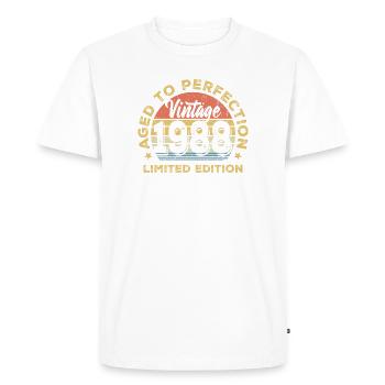 Millésime 1966 Vieilli à la perfection - T-shirt Premium bio Homme - blanc - Devant - Nico (187cm)