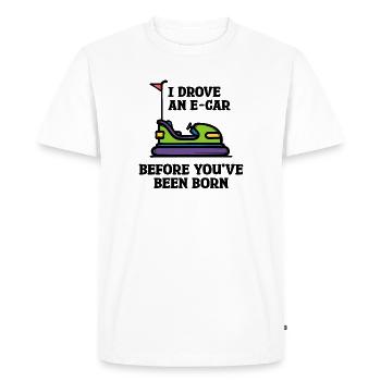 Energy Storage Statement Refueling Electricity E-car - Men's Premium Organic T-Shirt - white - Front - Nico (187cm)