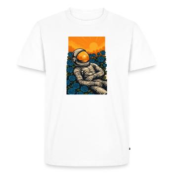 Astronaute au coucher du soleil dans une roseraie bleue - T-shirt Premium bio Homme - blanc - Devant - Nico (187cm)