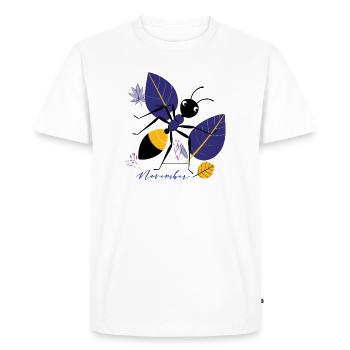 November bird with leaves in autumn - Men's Premium Organic T-Shirt - white - Front - Nico (187cm)
