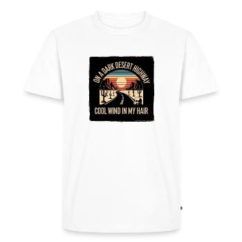 Sur une route sombre du désert, un vent frais dans mes cheveux - T-shirt Premium bio Homme - blanc - Devant - Nico (187cm)