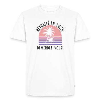 Retraité en 2025, Humour vacances et liberté - T-shirt Premium bio Homme - blanc - Devant - Nico (187cm)