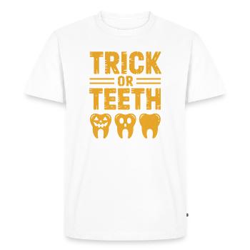 T-shirts Halloween Trick or Teeth - T-shirt Premium bio Homme - blanc - Devant - Nico (187cm)
