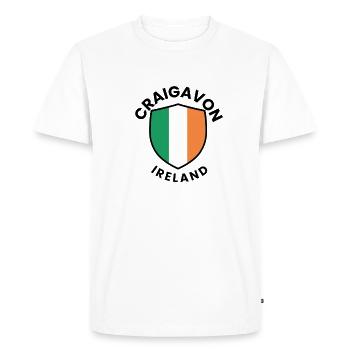 Flag motif of Ireland on shield - Men's Premium Organic T-Shirt - white - Front - Nico (187cm)