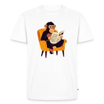 Monkey reading newspaper in armchair funny monkey motif - Men's Premium Organic T-Shirt - white - Front - Nico (187cm)